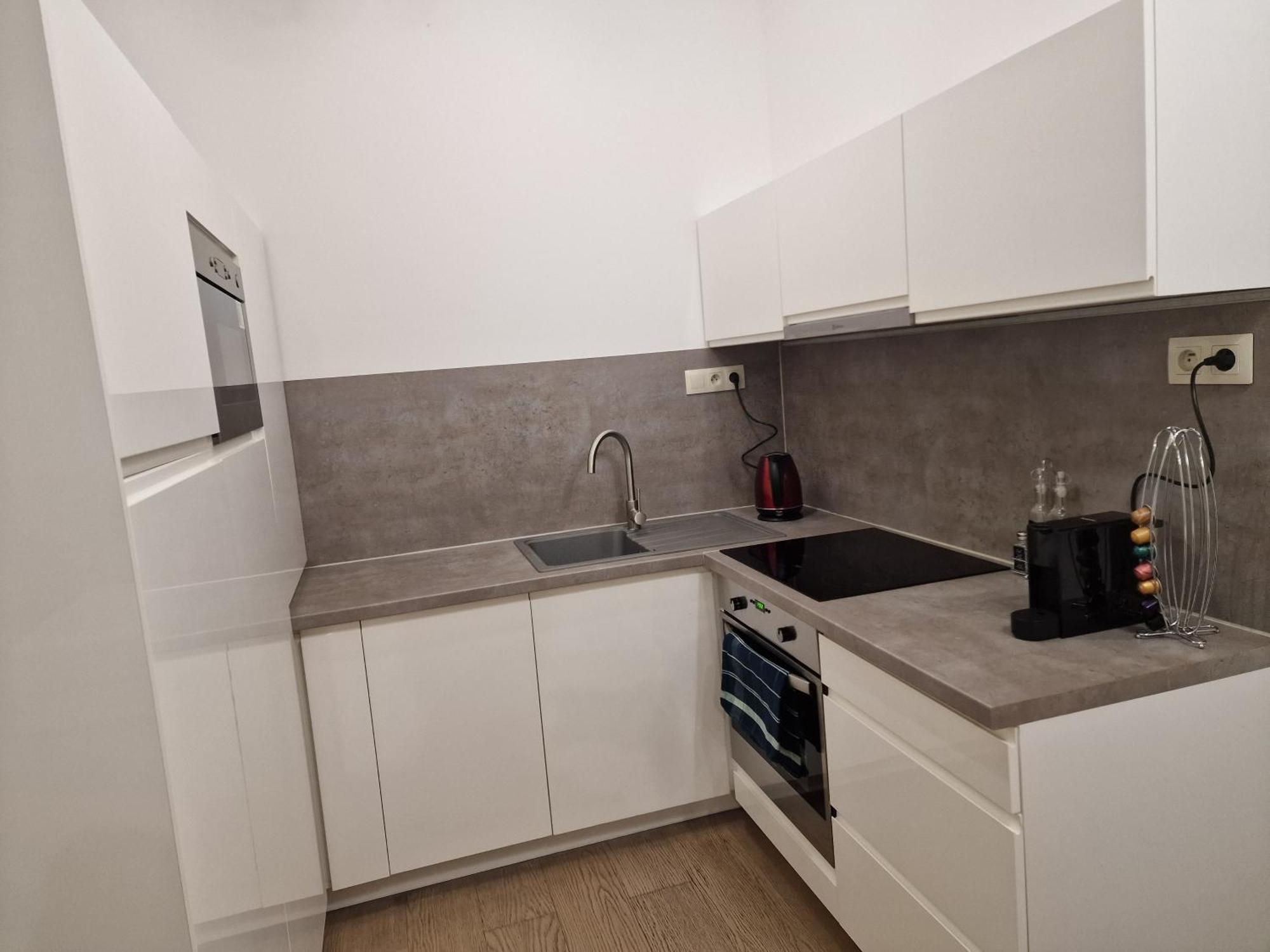 Stylish Panorama City Family Suite Bratislava Exterior foto