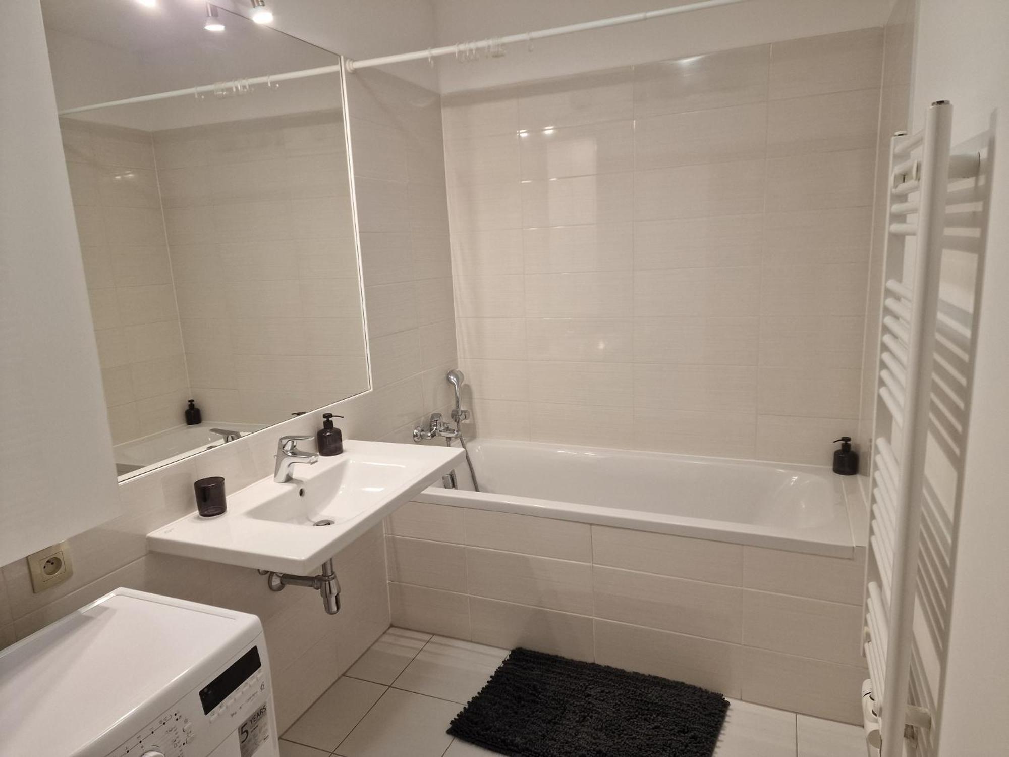 Stylish Panorama City Family Suite Bratislava Exterior foto